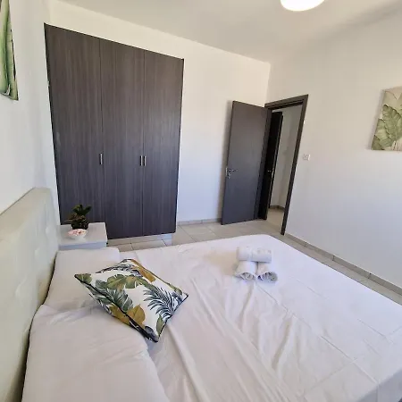Lejlighed Lux Finikoudes Larnaca